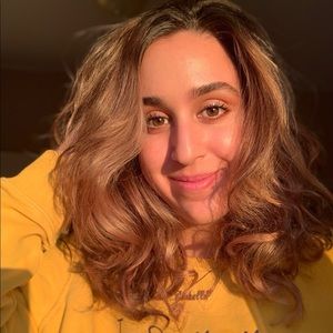 Meet your Posher, Bella